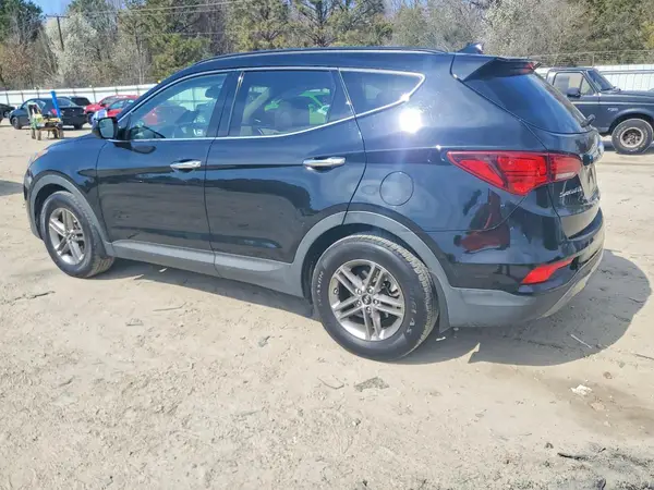 5NMZU3LB8HH036508 2017 HYUNDAI SANTA FE - Image 2