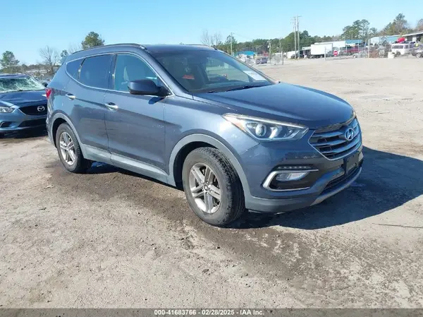 5NMZU3LB8HH036752 2017 HYUNDAI SANTA FE - Image 1