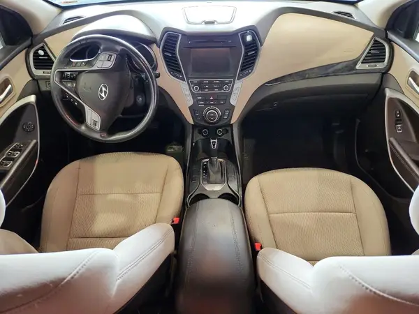 5NMZU3LB8HH040249 2017 HYUNDAI SANTA FE - Image 8