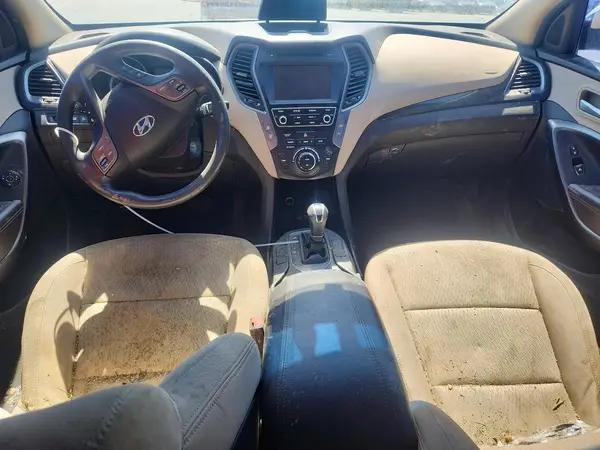 5NMZU3LB8HH043345 2017 HYUNDAI SANTA FE - Image 8