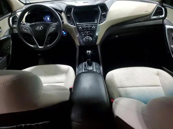 5NMZU3LB8HH048237 2017 HYUNDAI SANTA FE - Image 8