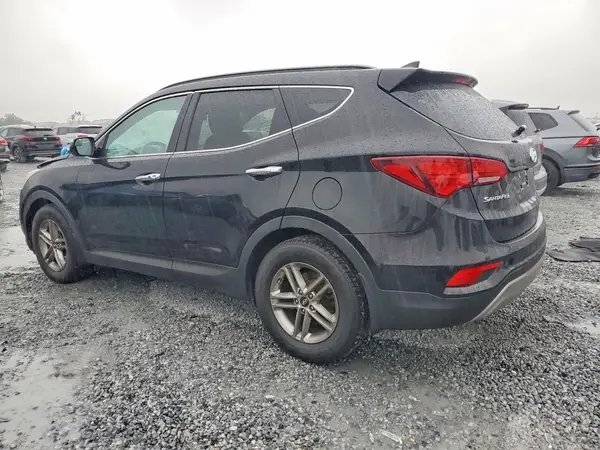 5NMZU3LB8HH048402 2017 HYUNDAI SANTA FE - Image 2