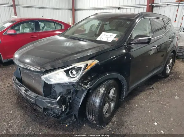 5NMZU3LB8HH048576 2017 HYUNDAI SANTA FE - Image 2