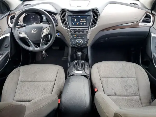 5NMZU3LB8HH051302 2017 HYUNDAI SANTA FE - Image 8