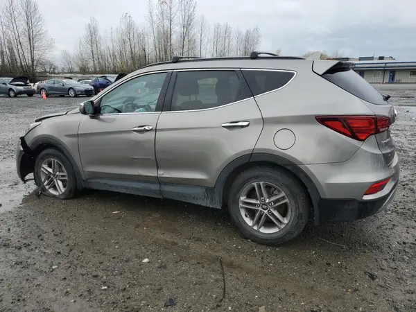 5NMZU3LB8JH057431 2018 HYUNDAI SANTA FE - Image 2