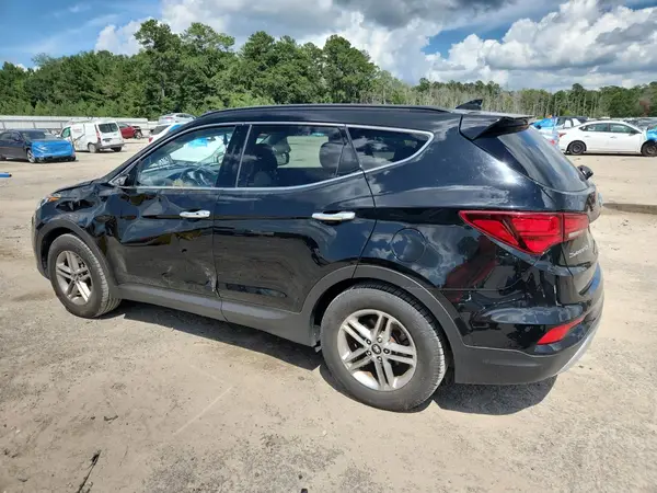 5NMZU3LB8JH060703 2018 HYUNDAI SANTA FE - Image 2