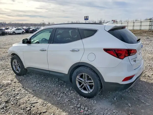 5NMZU3LB8JH061205 2018 HYUNDAI SANTA FE - Image 2