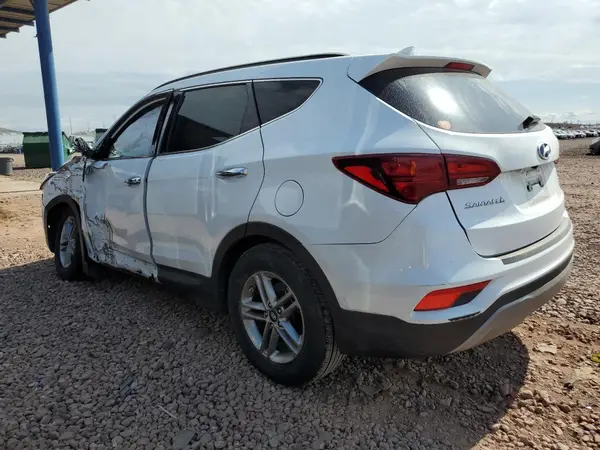 5NMZU3LB8JH074598 2018 HYUNDAI SANTA FE - Image 2