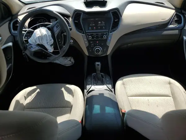 5NMZU3LB8JH085357 2018 HYUNDAI SANTA FE - Image 8