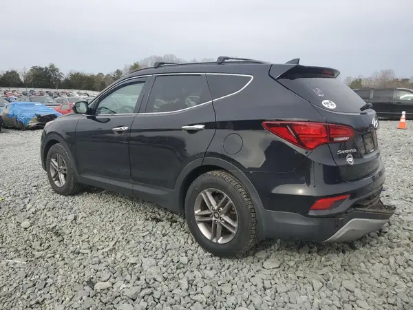 5NMZU3LB8JH097427 2018 HYUNDAI SANTA FE - Image 2