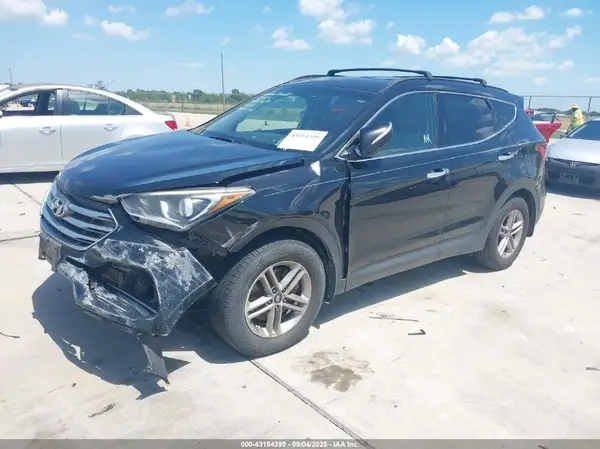 5NMZU3LB8JH107633 2018 HYUNDAI SANTA FE - Image 2