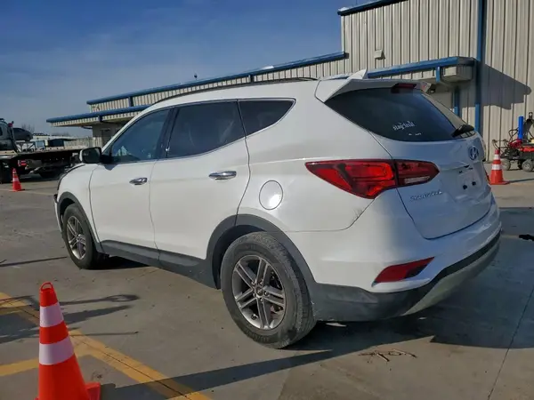 5NMZU3LB9HH006336 2017 HYUNDAI SANTA FE - Image 2