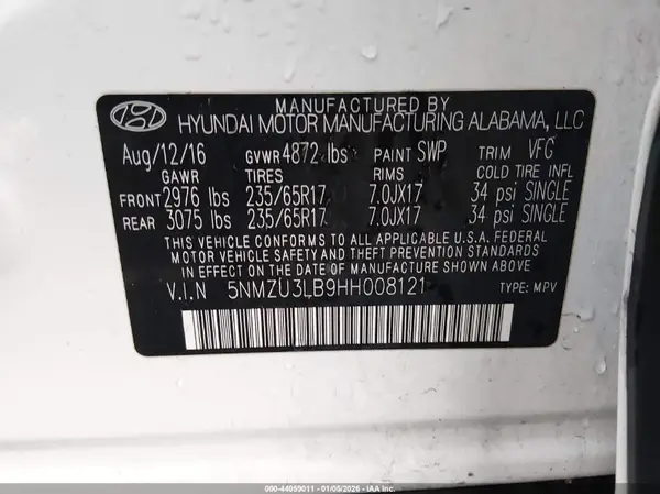 5NMZU3LB9HH008121 2017 HYUNDAI SANTA FE - Image 8