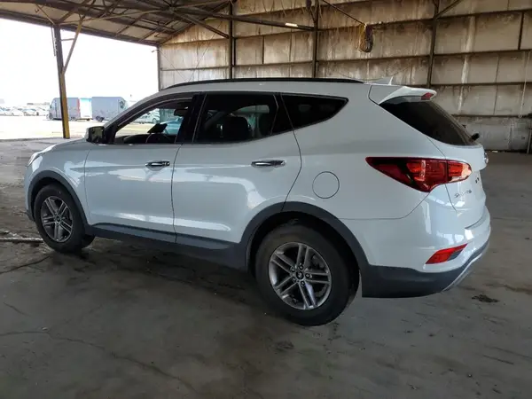 5NMZU3LB9HH009463 2017 HYUNDAI SANTA FE - Image 2