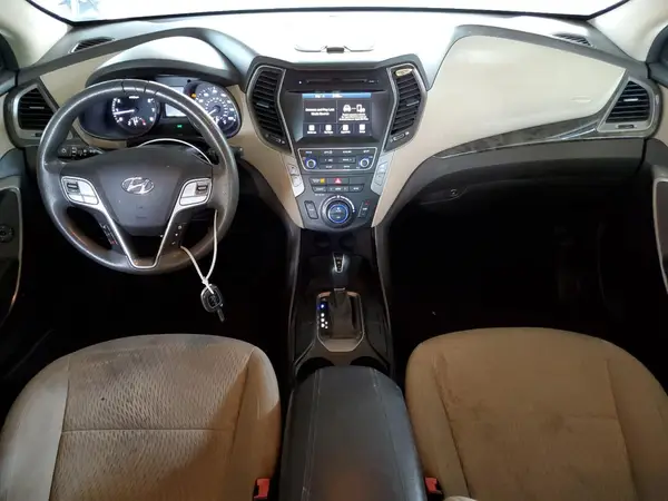 5NMZU3LB9HH009463 2017 HYUNDAI SANTA FE - Image 8