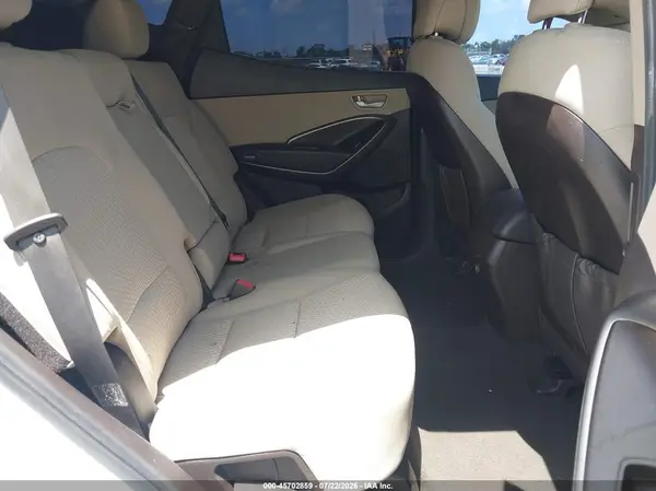 5NMZU3LB9HH009995 2017 HYUNDAI SANTA FE - Image 8
