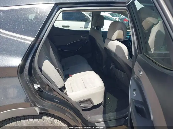 5NMZU3LB9HH010144 2017 HYUNDAI SANTA FE - Image 8