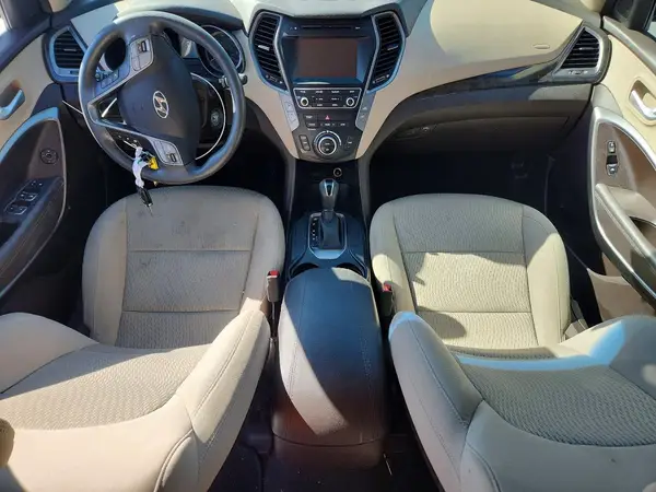 5NMZU3LB9HH010449 2017 HYUNDAI SANTA FE - Image 8