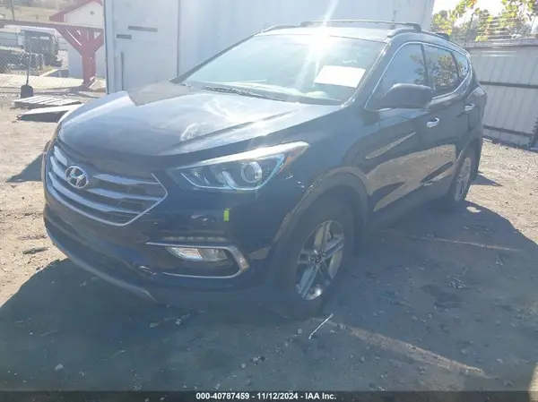 5NMZU3LB9HH018812 2017 HYUNDAI SANTA FE - Image 2