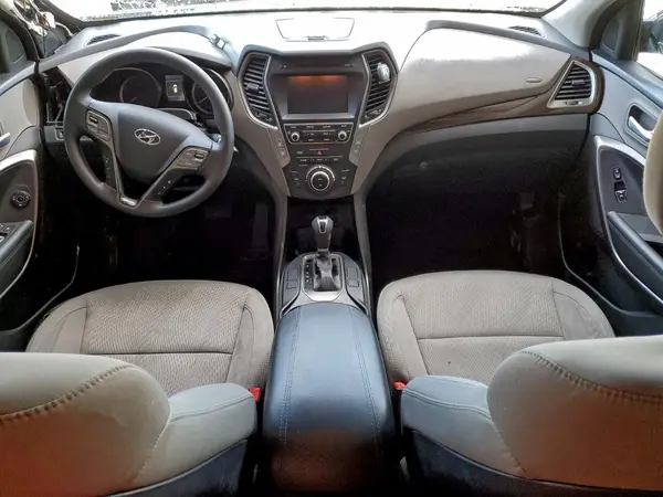 5NMZU3LB9HH020849 2017 HYUNDAI SANTA FE - Image 8