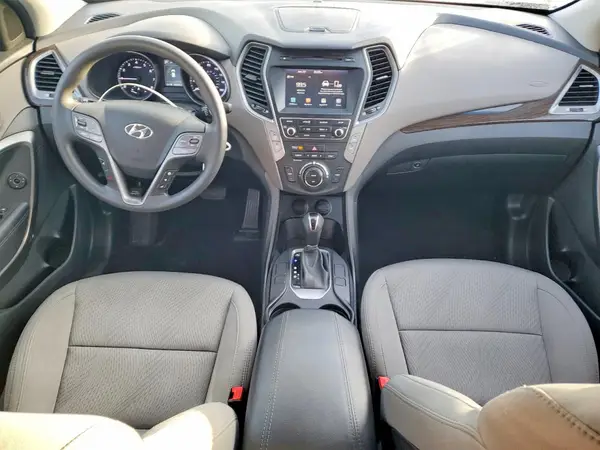 5NMZU3LB9HH025419 2017 HYUNDAI SANTA FE - Image 8