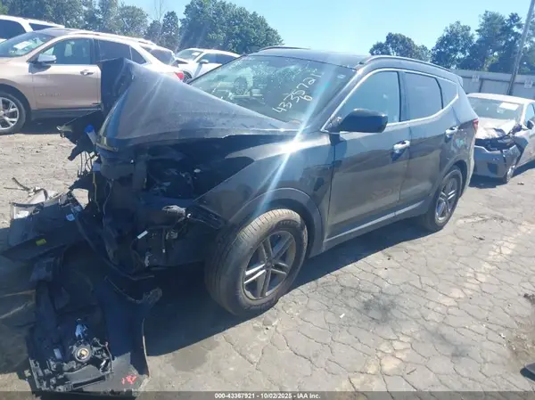 5NMZU3LB9HH030068 2017 HYUNDAI SANTA FE - Image 2
