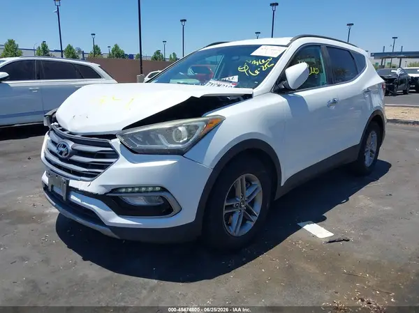 5NMZU3LB9HH034153 2017 HYUNDAI SANTA FE - Image 2