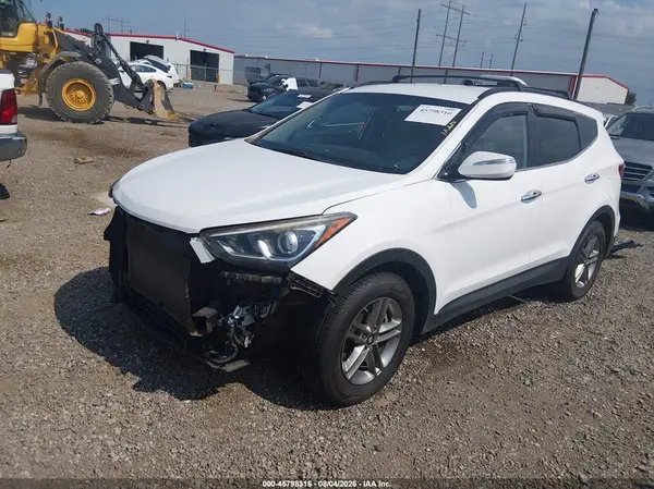 5NMZU3LB9HH035478 2017 HYUNDAI SANTA FE - Image 2