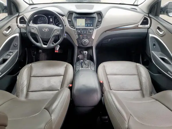 5NMZU3LB9HH039613 2017 HYUNDAI SANTA FE - Image 8