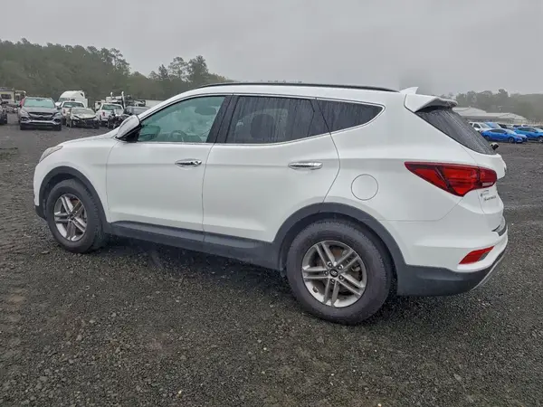 5NMZU3LB9HH048151 2017 HYUNDAI SANTA FE - Image 2