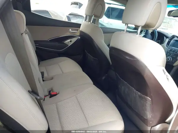 5NMZU3LB9JH057132 2018 HYUNDAI SANTA FE - Image 8