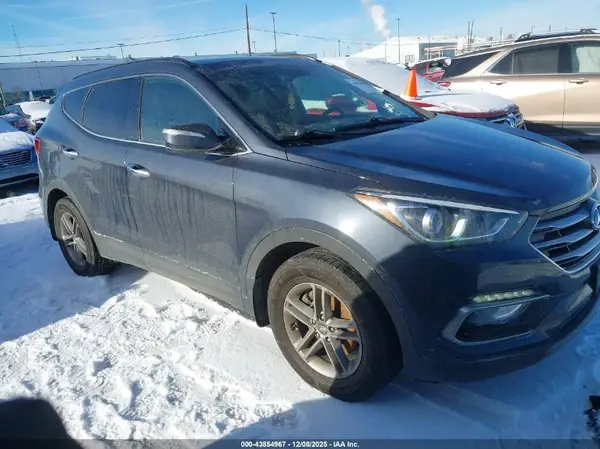 5NMZU3LB9JH077123 2018 HYUNDAI SANTA FE - Image 1