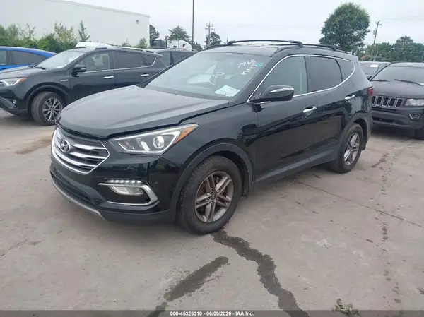 5NMZU3LB9JH097968 2018 HYUNDAI SANTA FE - Image 2