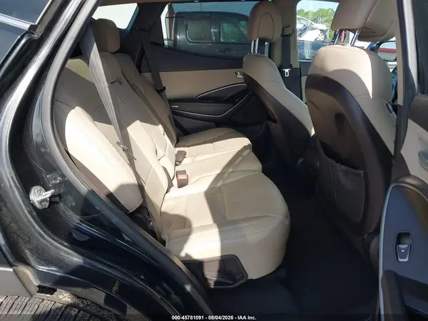 5NMZU3LBXHH002702 2017 HYUNDAI SANTA FE - Image 8