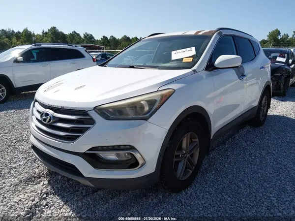 5NMZU3LBXHH002800 2017 HYUNDAI SANTA FE - Image 2