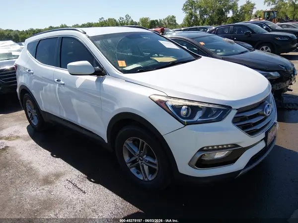 5NMZU3LBXHH007169 2017 HYUNDAI SANTA FE - Image 1