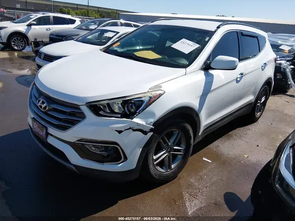 5NMZU3LBXHH007169 2017 HYUNDAI SANTA FE - Image 2