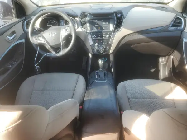 5NMZU3LBXHH009830 2017 HYUNDAI SANTA FE - Image 8