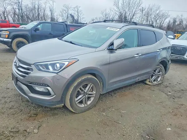 5NMZU3LBXHH033772 2017 HYUNDAI SANTA FE - Image 1