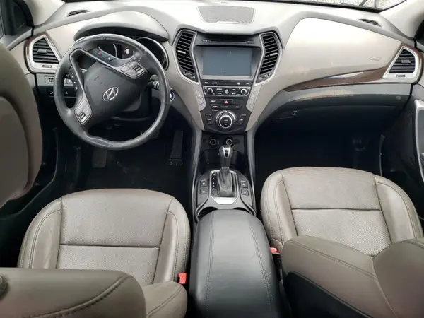 5NMZU3LBXHH035179 2017 HYUNDAI SANTA FE - Image 8