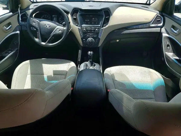 5NMZU3LBXHH037188 2017 HYUNDAI SANTA FE - Image 8
