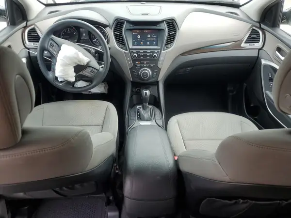 5NMZU3LBXHH041502 2017 HYUNDAI SANTA FE - Image 8