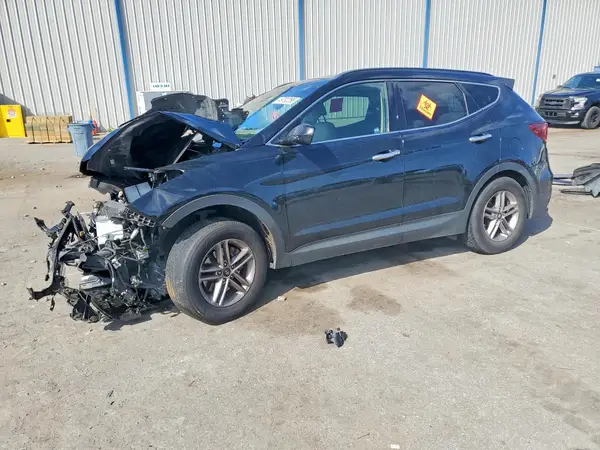 5NMZU3LBXHH042617 2017 HYUNDAI SANTA FE - Image 1