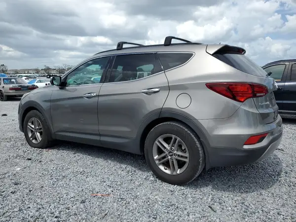 5NMZU3LBXJH066535 2018 HYUNDAI SANTA FE - Image 2