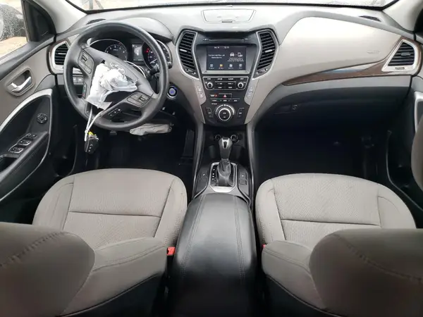 5NMZU3LBXJH088468 2018 HYUNDAI SANTA FE - Image 8