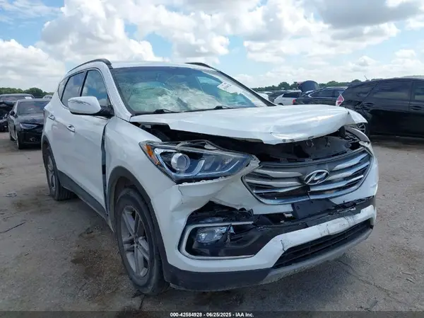 5NMZU3LBXJH097297 2018 HYUNDAI SANTA FE - Image 1