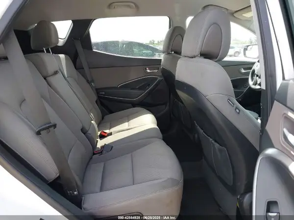 5NMZU3LBXJH097297 2018 HYUNDAI SANTA FE - Image 8