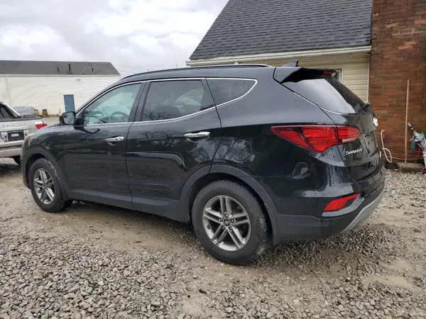 5NMZU3LBXJH106984 2018 HYUNDAI SANTA FE - Image 2