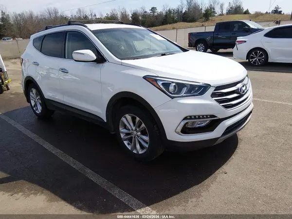 5NMZU4LA2JH090101 2018 HYUNDAI SANTA FE - Image 1