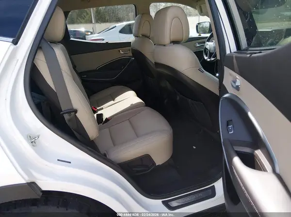 5NMZU4LA2JH090101 2018 HYUNDAI SANTA FE - Image 8